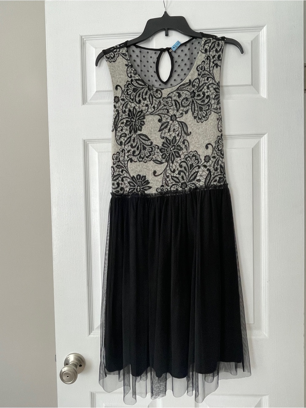 Anthropologie Black & Cream Floral Lace Tulle Dress